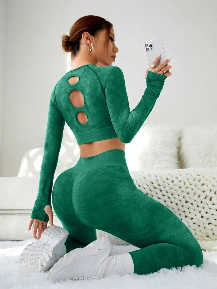 Green / M