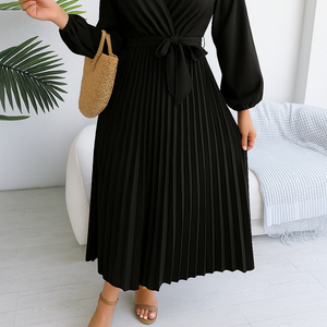 Elegant Pleated Maxi Dress